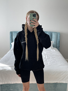 Balenciaga hoodie (1 foto / 2)