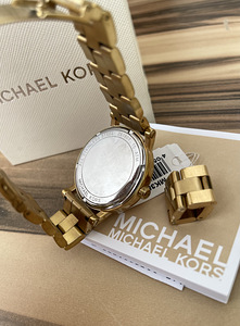 Michael Kors Часы (6 фото из 6)