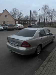 MERCEDES-BENZ (2 foto / 5)