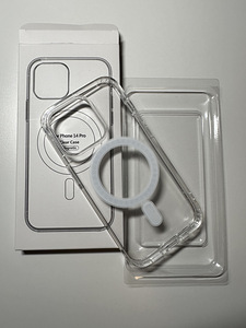 Чехлы для iPhone 14 pro (2 фото из 2)