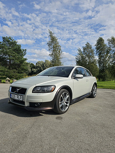 Volvo C30 2.4d 132kw (1 foto / 10)
