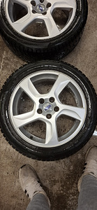 Volvo диски R17 Hankook i pike rs2 (1 фото из 6)