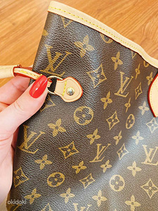 Сумка Louis Vuitton(Реплика) (8 фото из 9)