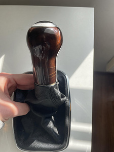 Volkswagen Käigukang Puidust (4 foto / 4)
