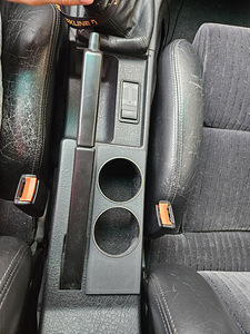 Audi 80 90 100 200 B3 B4 C3 Topsihoidja keskkonsooli (5 foto / 10)