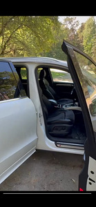 Audi q5 (2 фото из 6)