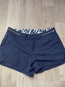 Шорты Tommy (2 фото из 2)