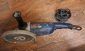 Болгарка Bosch (2 фото из 3)