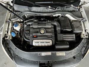 Volkswagen Passat 1.4 Бензин/Газ (7 фото из 8)