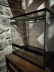 Terraarium Exoterra 60x45x60 (1 foto / 2)