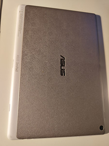 Asus Zenpad P023 (2 foto / 3)