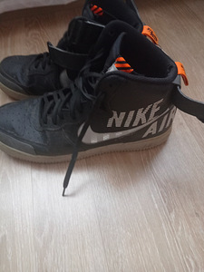 Nike air force 1 tossud (2 foto / 3)