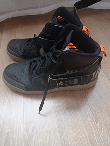 Nike air force 1 tossud (3 foto / 3)