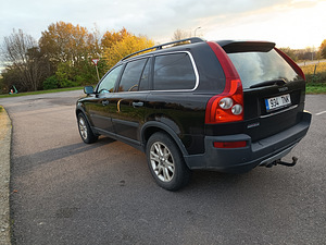 Volvo (5 foto / 8)