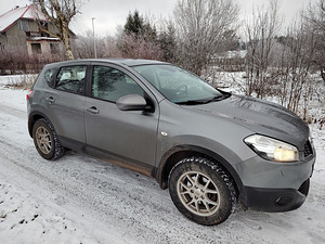 Nissan Qashqai (2 foto / 7)