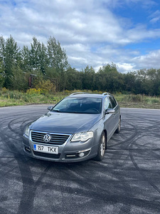 Volkswagen Passat B6 (6 foto / 9)