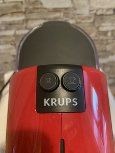 Nespresso Krups Inissia kapslikohvimasin (8 foto / 10)