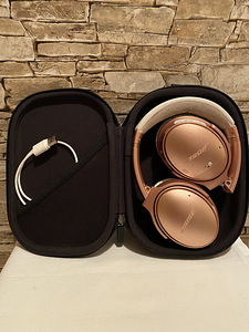 Bose QC35 II — розовое золото (5 фото из 7)