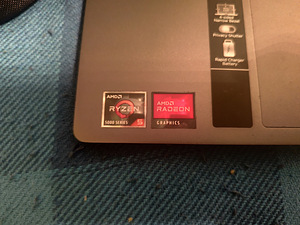 Varuosadeks 2 lenovot iseapad5 ja v15-ADA (1 foto / 3)