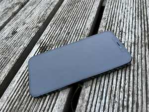 iPhone 12 Про 256 ГБ (3 фото из 5)