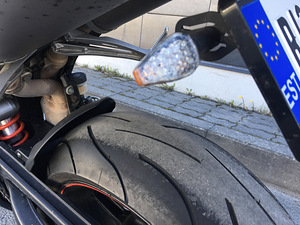 YAMAHA YZF R1 2012 (10 foto / 10)