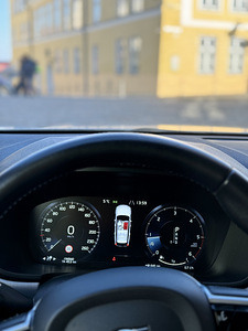 Volvo V90 (15 фото из 15)
