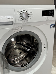 Pesumasin Electrolux (3 foto / 3)