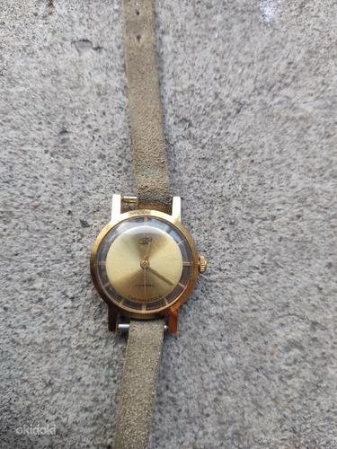 Продам часы ЗАРЯ 1970 ГОД(ПОЗОЛОТА)...СОСТОЯНИЕ ОТЛИЧНОЕ...! (фото #1)