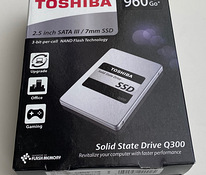 TOSHIBA Q300 960GB SSD