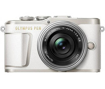 Olympus PEN E-PL9 + ED 14-42mm f/3.5-5.6 EZ , White