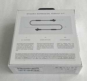 Bang & Olufsen BeoPlay E6 Black/Sand (2 foto / 6)