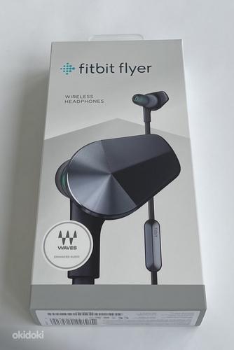 Fitbit Flyer Wireless Fitness Headphones, nightfall blue (фото #1)