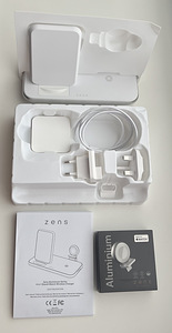 ZENS Wireless charger 4in1 stand ZEDC15W/00 (2 фото из 2)