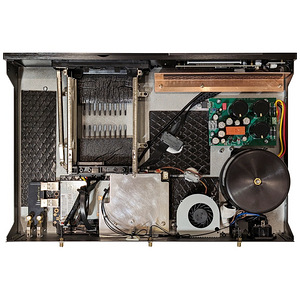 R_VOLUTION Player One 8K Authentic Cinema Signature Edition (7 foto / 10)