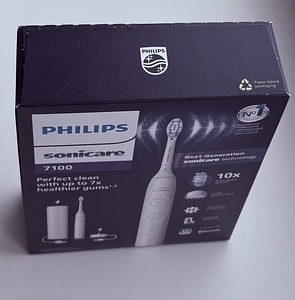 Philips Sonicare 7100 HX7420/01 , White (5 foto / 5)