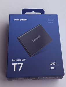 Samsung T7 1 TB USB 3.2 , Gray / Blue (5 foto / 8)