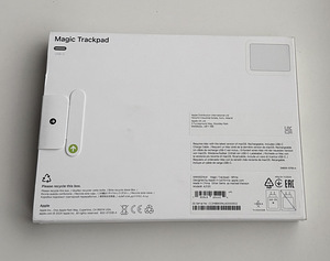 Apple Magic Trackpad (USB-C) - Wireless Trackpad , White (2 foto / 2)