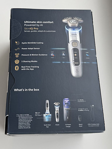 Philips Shaver i9000 Prestige Ultra (2 foto / 4)