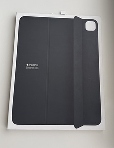 Apple iPad Pro 13" (M4/M5) Smart Folio , Black (1 foto / 2)