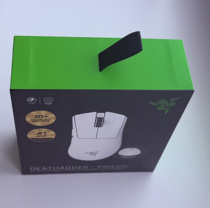 Razer DeathAdder V4 Pro , White Edition (5 foto / 5)