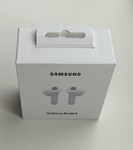 Samsung Galaxy Buds 4 , White (5 фото из 5)