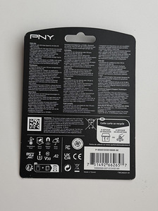 PNY XLR8 Gaming Micro SDXC Memory 512 GB (2 фото из 2)