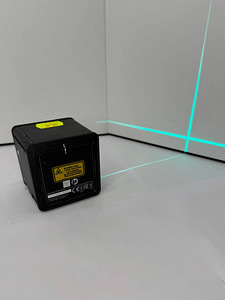 Bosch laser Quigo Green (2 foto / 2)