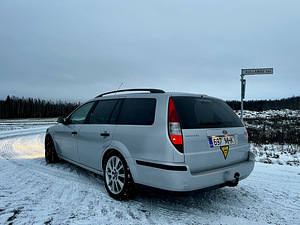 Ford Mondeo MK3 2.0TDCI 85KW 06.a (4 foto / 13)