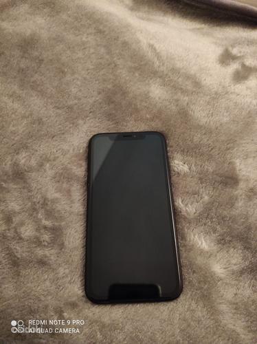 iPhone XR 64 GB Черный (фото #1)