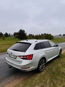 Skoda superb 2.0d 110kw (5 foto / 12)