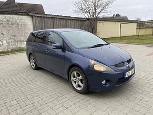 Mitsubishi Grandis 2004a 2.4 bensiin automaat (2 foto / 5)