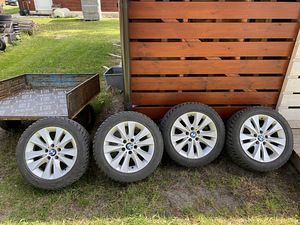 17" диски BMW Style 116 с зимними шинами Sava Eskimo Stud