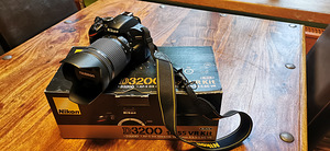Nikon 3200 + объективы (4 фото из 4)