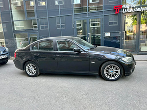 BMW 318i Продам (1 фото из 12)